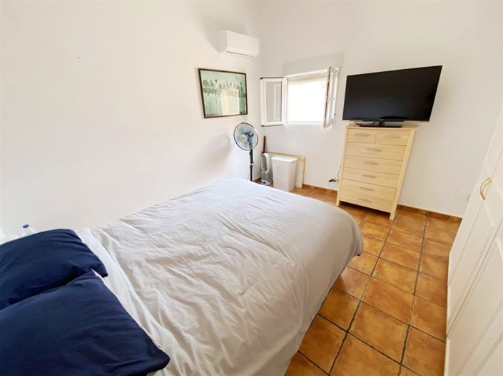 Image No.46-4 Bed Property for sale