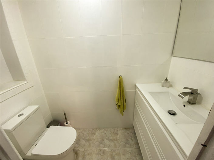 Image No.53-4 Bed Property for sale