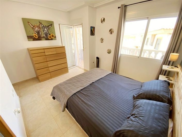 Image No.21-2 Bed Duplex for sale