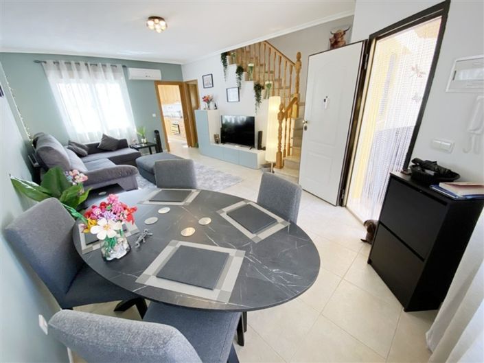 Image No.8-2 Bed Duplex for sale