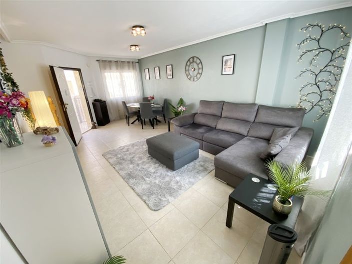 Image No.9-2 Bed Duplex for sale