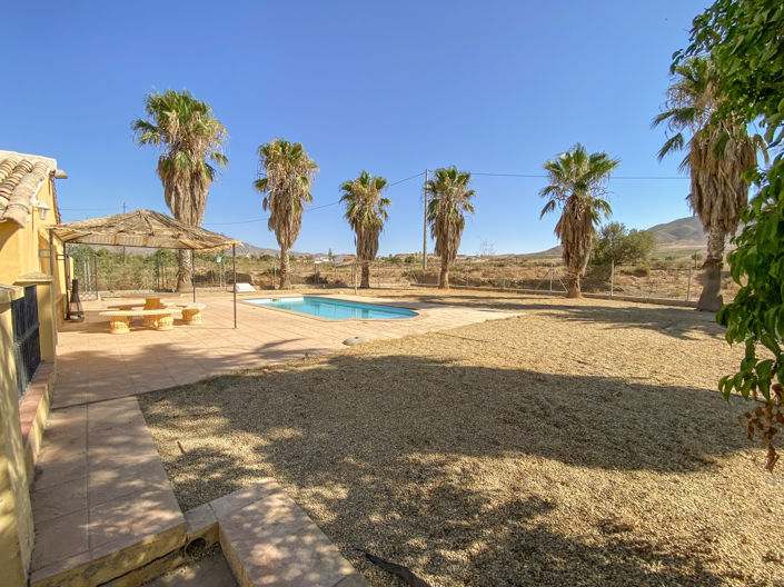Image No.37-5 Bed Property for sale
