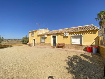 vh2790-country-house-for-sale-in-huercal-over