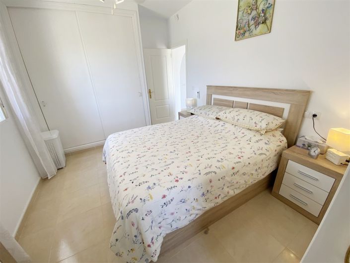 Image No.28-3 Bed Villa for sale