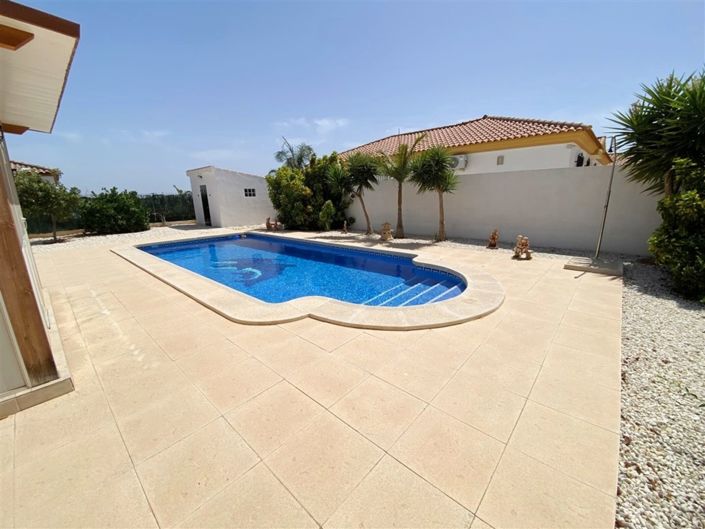 Image No.3-3 Bed Villa for sale