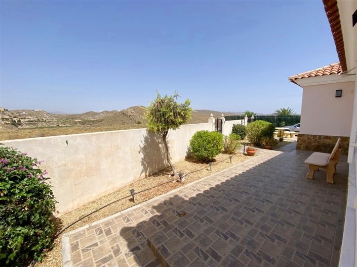 Image No.48-3 Bed Villa for sale