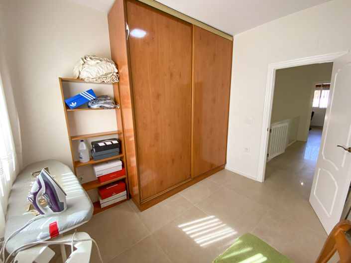 Image No.26-4 Bed Duplex for sale