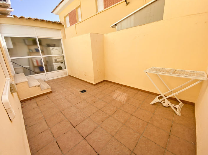 Image No.38-4 Bed Duplex for sale
