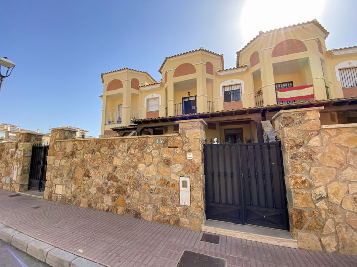 Image No.41-4 Bed Duplex for sale