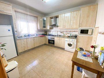 vh2811-village-town-house-for-sale-in-taberno
