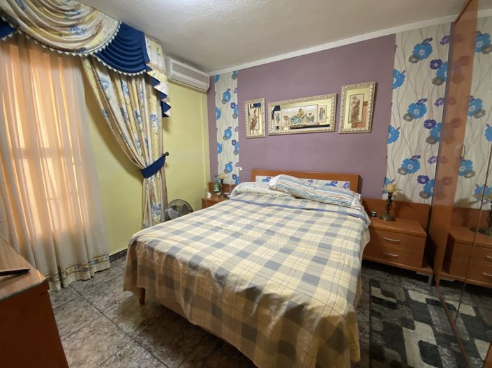 Image No.21-4 Bed Duplex for sale