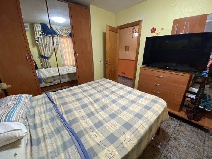 Image No.22-4 Bed Duplex for sale