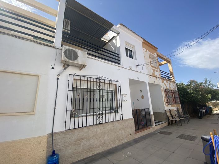 Image No.27-4 Bed Duplex for sale