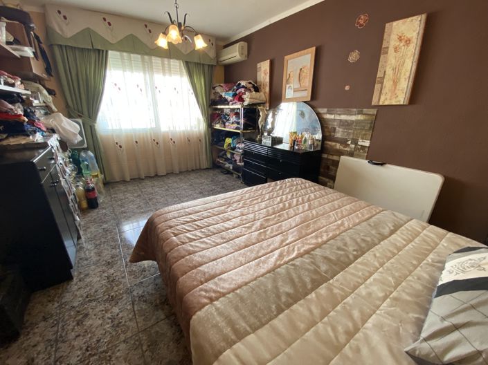 Image No.8-4 Bed Duplex for sale