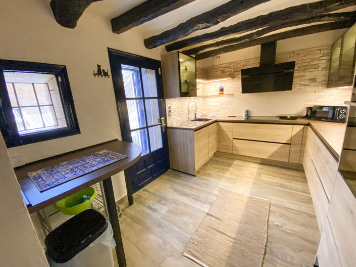 Image No.14-4 Bed Property for sale