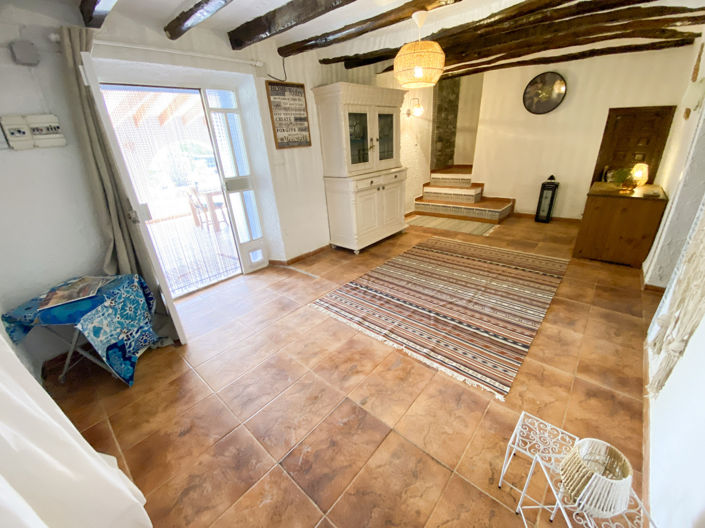 Image No.24-4 Bed Property for sale