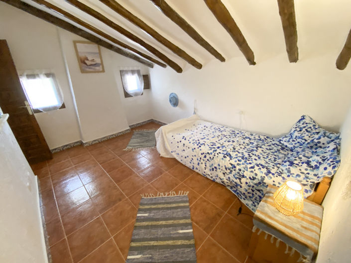Image No.44-4 Bed Property for sale