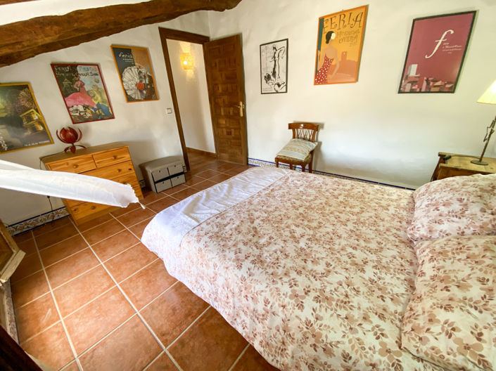 Image No.55-4 Bed Property for sale