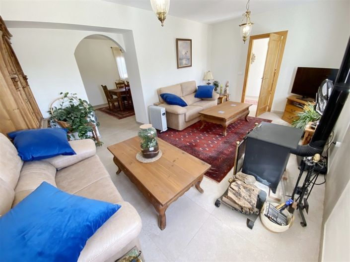 Image No.27-4 Bed Property for sale