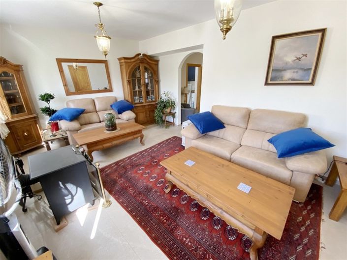 Image No.28-4 Bed Property for sale