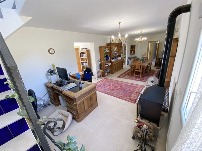 Image No.32-4 Bed Property for sale