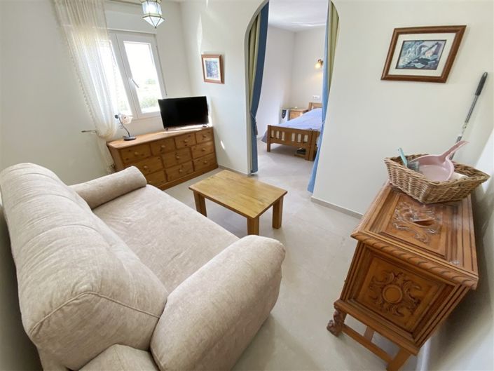 Image No.44-4 Bed Property for sale