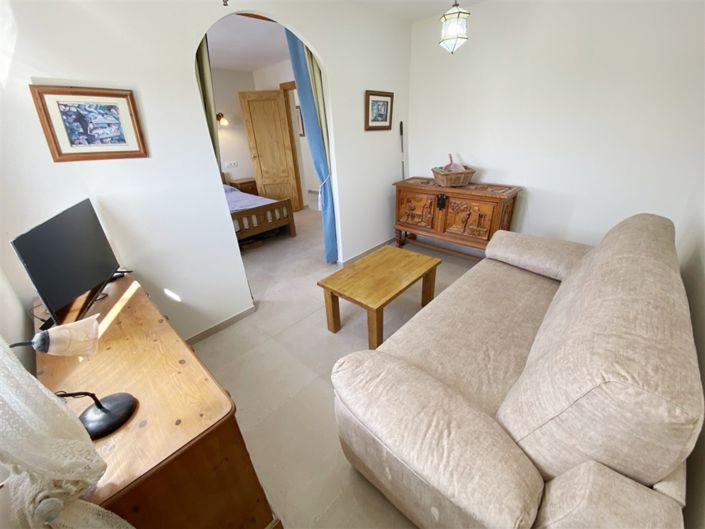 Image No.46-4 Bed Property for sale