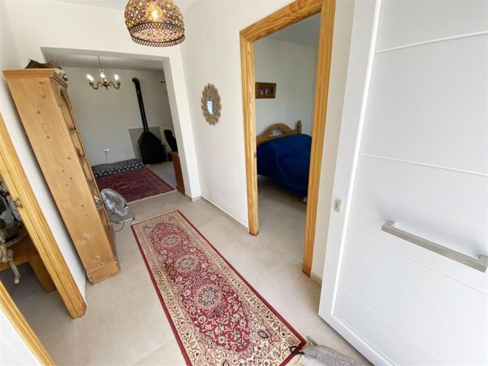 Image No.57-4 Bed Property for sale