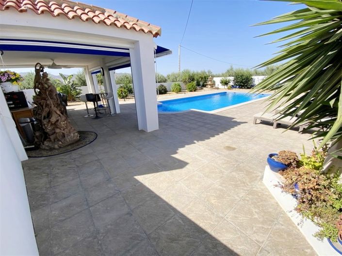 Image No.6-4 Bed Property for sale