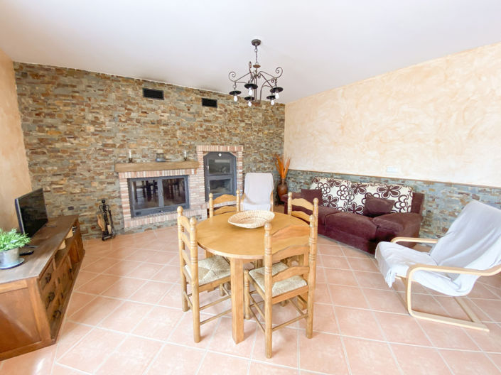 Image No.11-4 Bed Property for sale