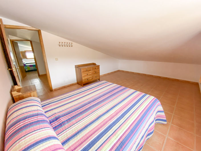 Image No.31-4 Bed Property for sale