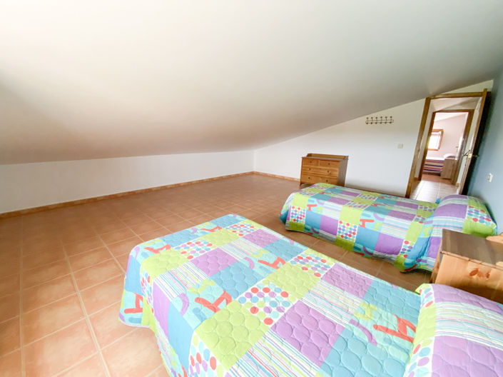 Image No.33-4 Bed Property for sale