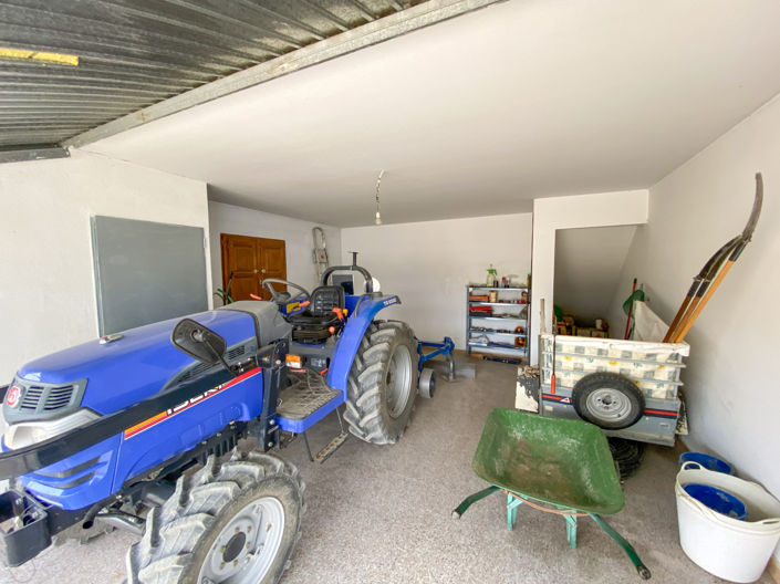 Image No.38-4 Bed Property for sale