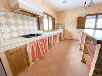 vh2815-country-house-for-sale-in-huercal-over