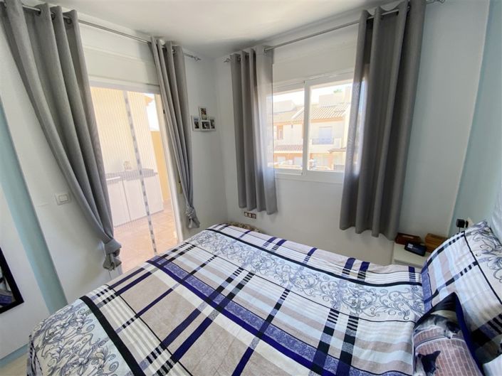 Image No.25-2 Bed Duplex for sale
