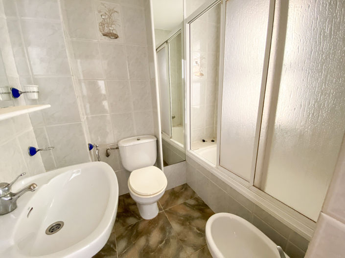 Image No.10-4 Bed Apartment for sale