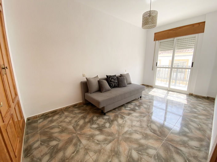 Image No.20-4 Bed Apartment for sale