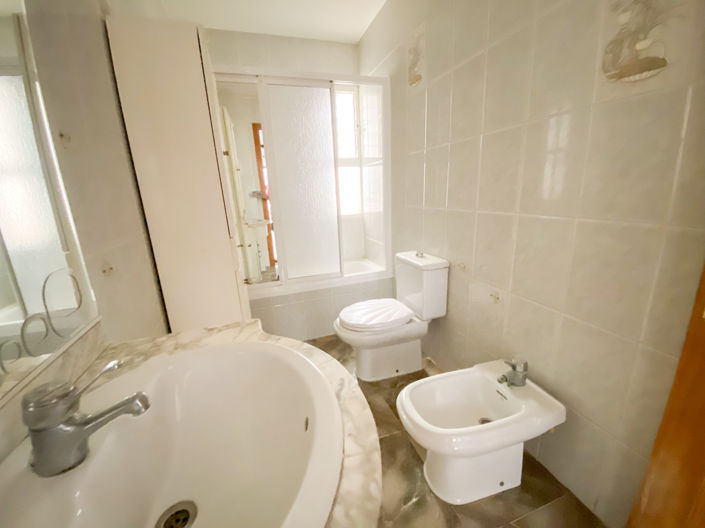 Image No.21-4 Bed Apartment for sale
