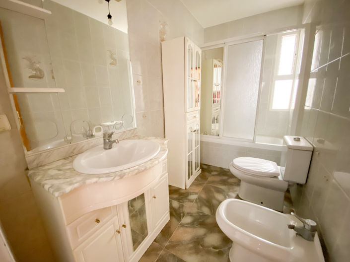 Image No.22-4 Bed Apartment for sale