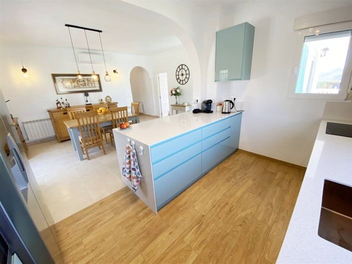 Image No.18-3 Bed Villa for sale