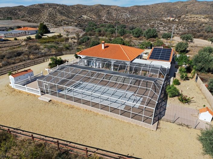 Image No.2-3 Bed Villa for sale