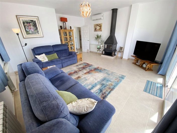 Image No.27-3 Bed Villa for sale