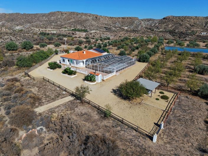 Image No.4-3 Bed Villa for sale