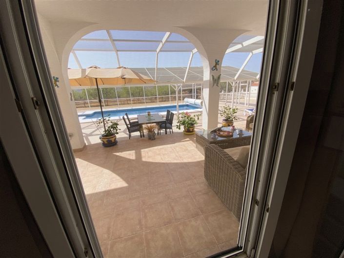 Image No.41-3 Bed Villa for sale