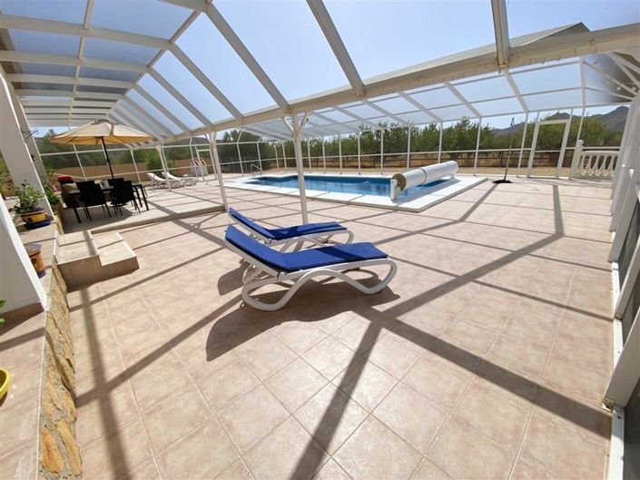 Image No.56-3 Bed Villa for sale