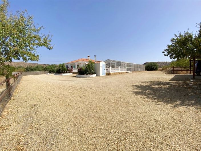 Image No.57-3 Bed Villa for sale