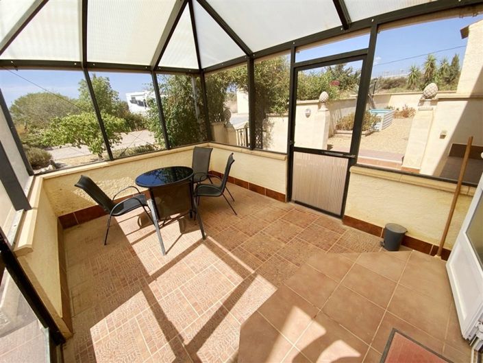 Image No.12-3 Bed Property for sale