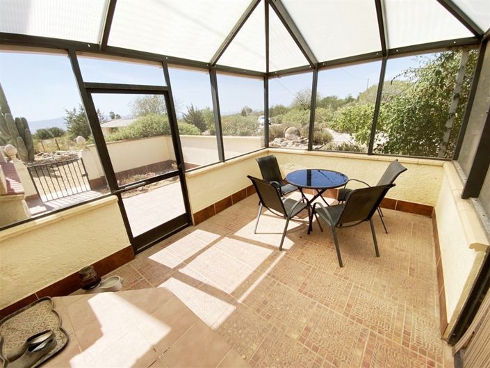 Image No.26-3 Bed Property for sale