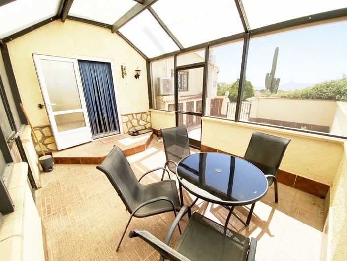 Image No.27-3 Bed Property for sale