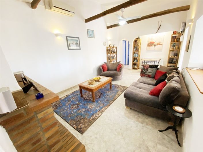 Image No.36-3 Bed Property for sale